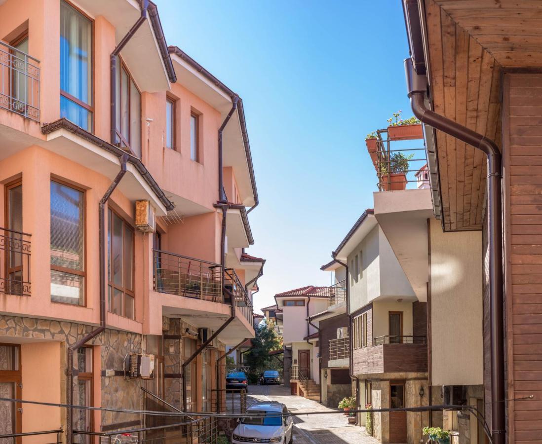 Happy Holiday Sozopol โซโซโปล ภายนอก รูปภาพ