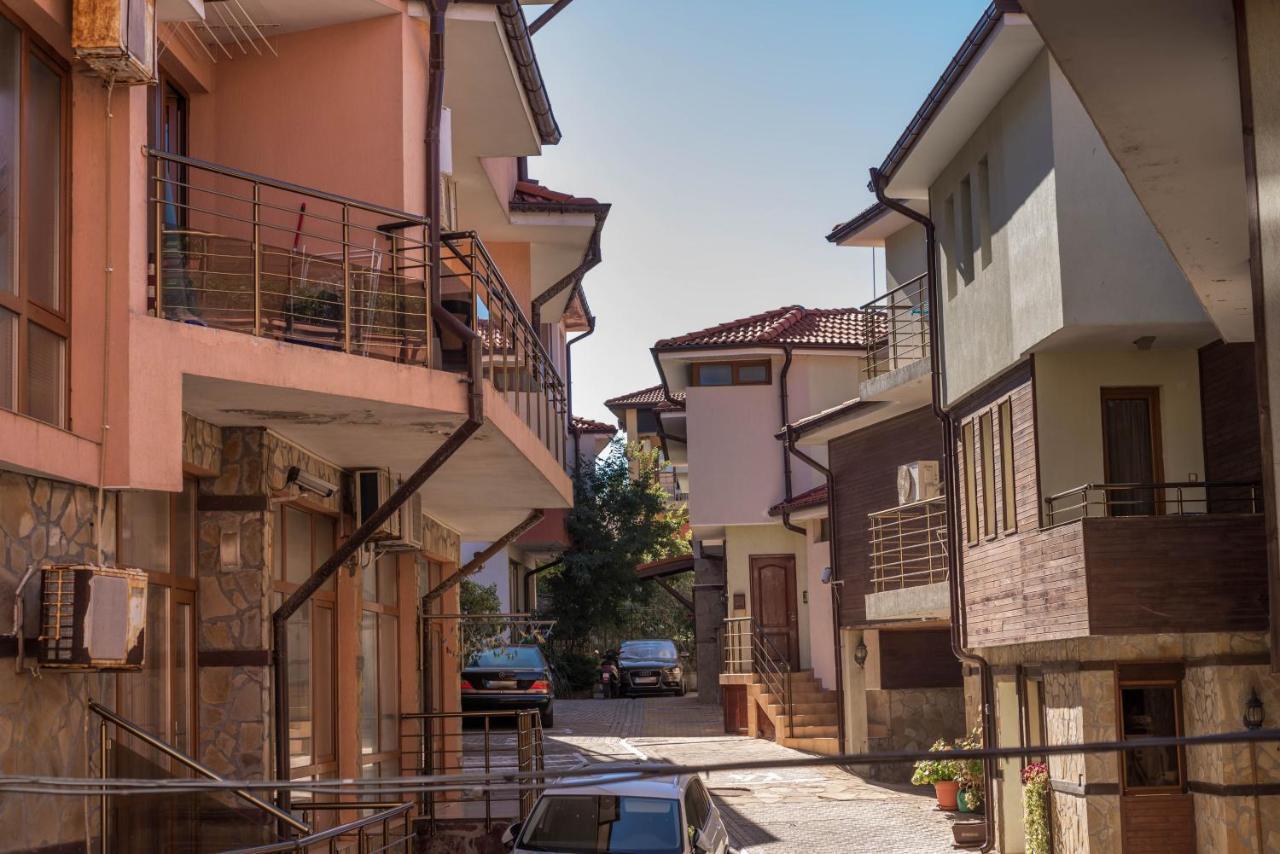 Happy Holiday Sozopol โซโซโปล ภายนอก รูปภาพ
